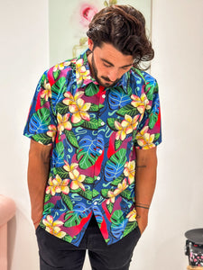 TROPICAL PLUMERIA BUTTON UP COLLARED SHIRT